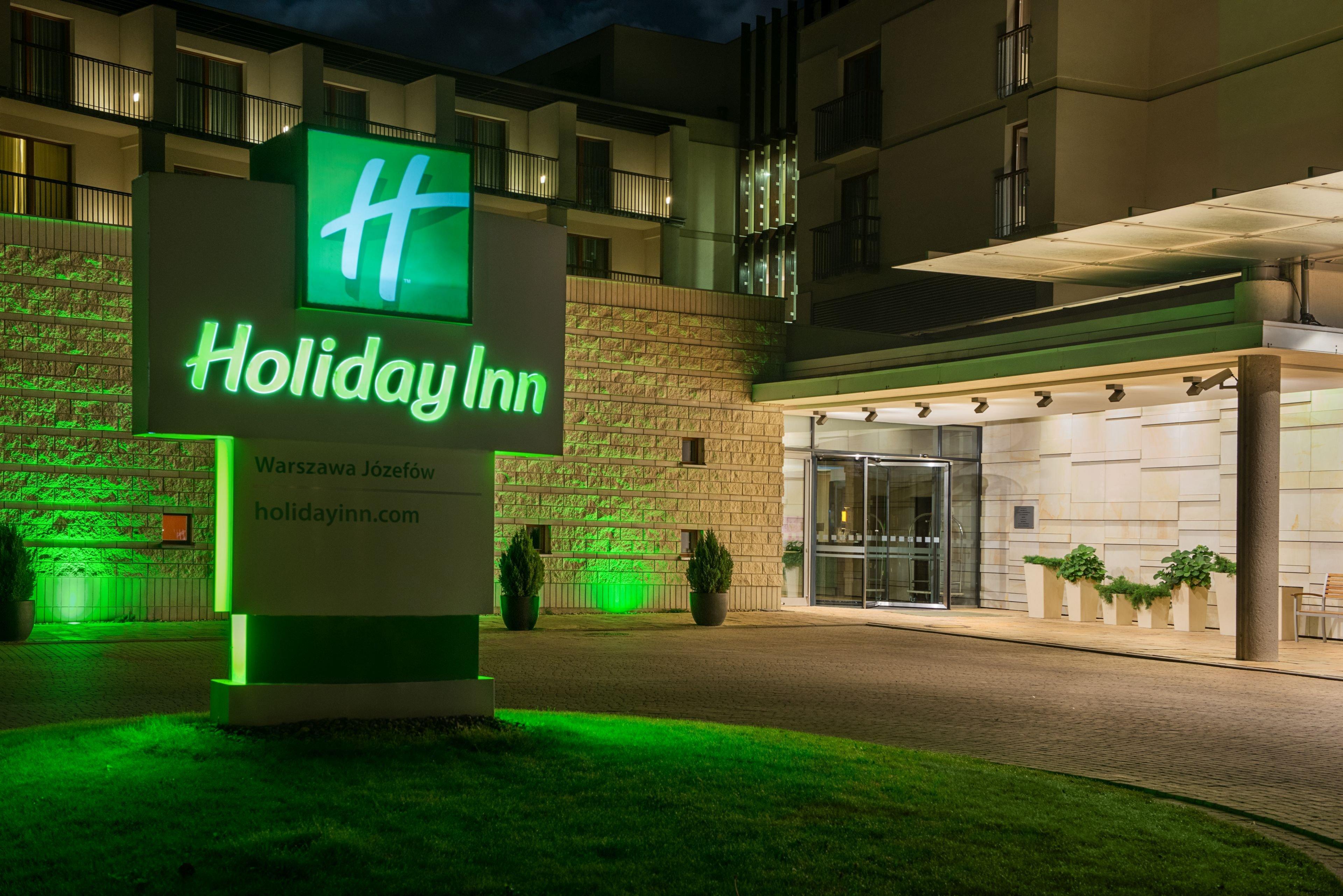 Holiday Inn Resort Warsaw Jozefow By Ihg Extérieur photo